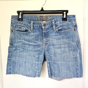 Abercrombie & Fitch cut off jean shorts (6R)
